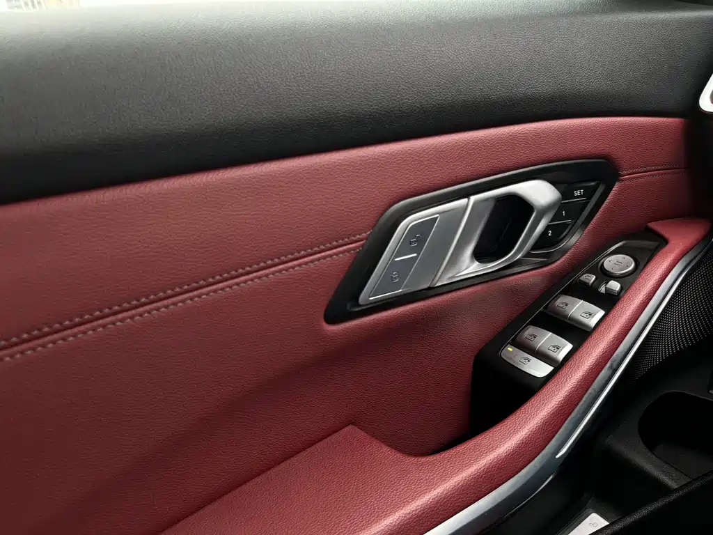 BMW 3 Series 2022 — фото 16