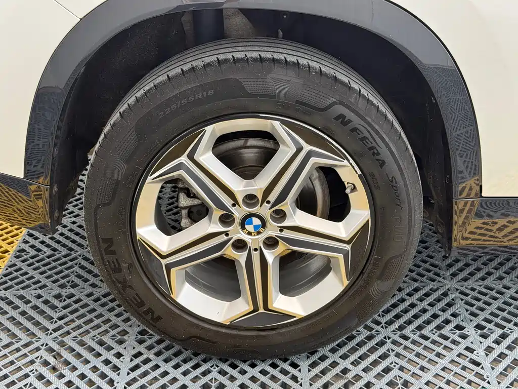 BMW X1 2023 — фото 14