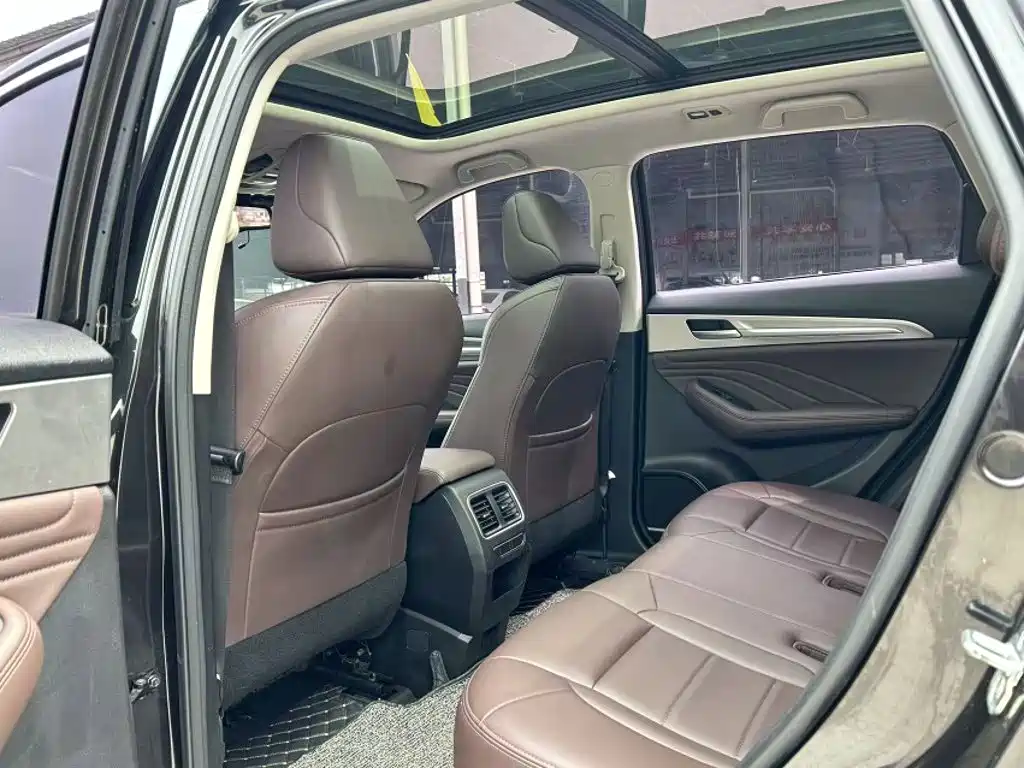 Haval F7 2020 — фото 15