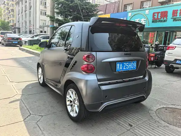 smart fortwo 2012