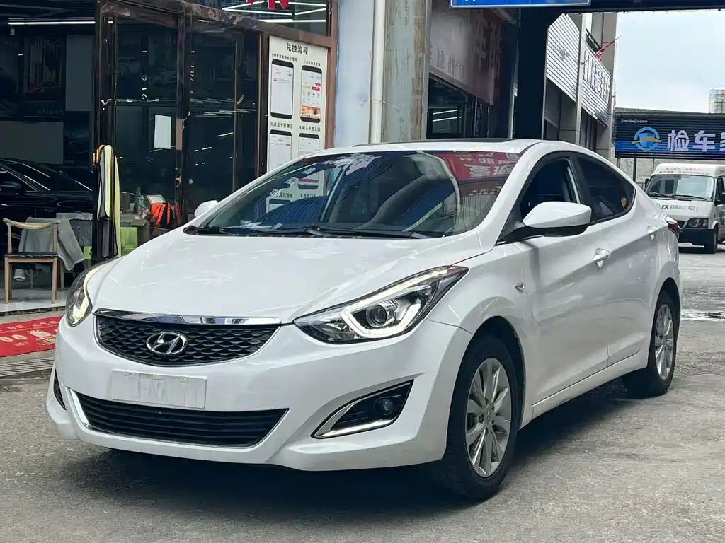 Hyundai Elantra Langdong 2016 — фото 1