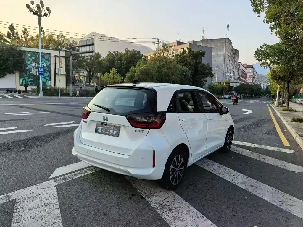 Honda Fit 2023 — фото 8
