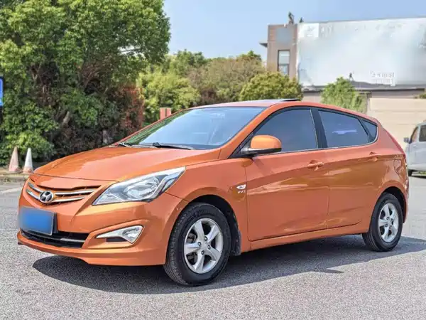 Hyundai Rui Yi 2015
