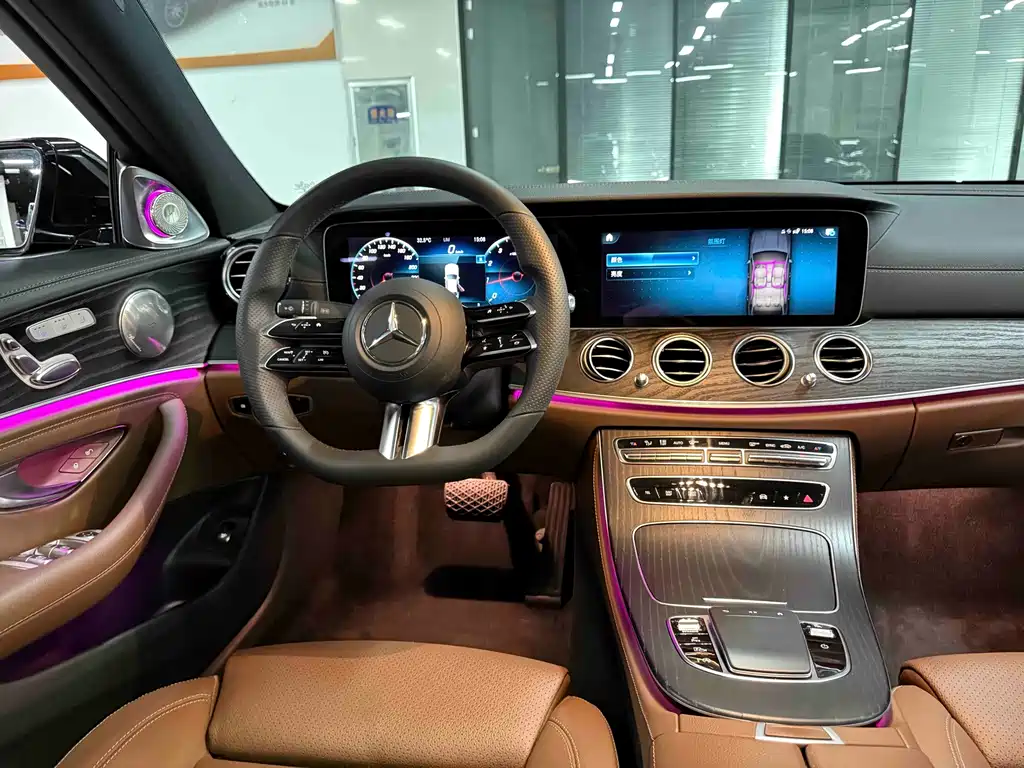 Mercedes-Benz E-Class 2022 — фото 34