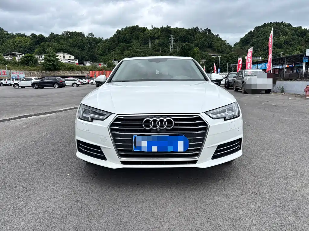 Audi A4L 2017 — фото 2