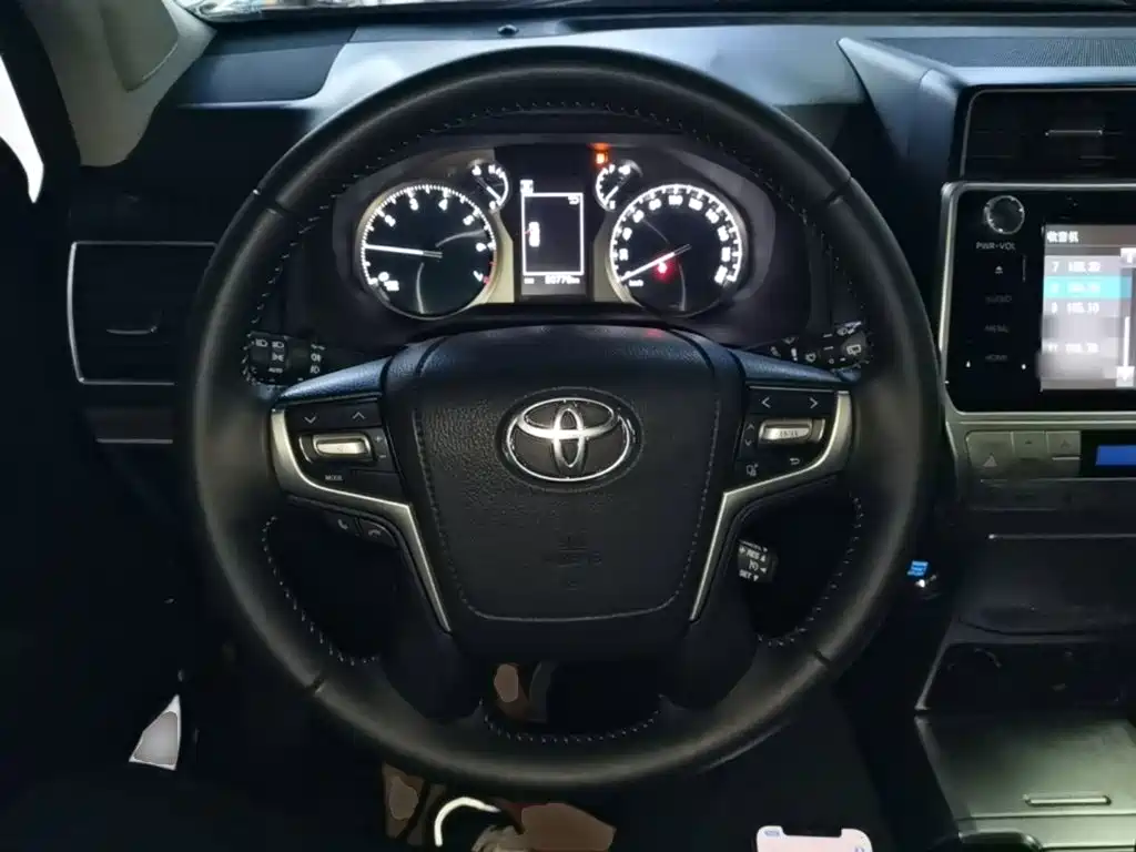 Toyota Prado 2020