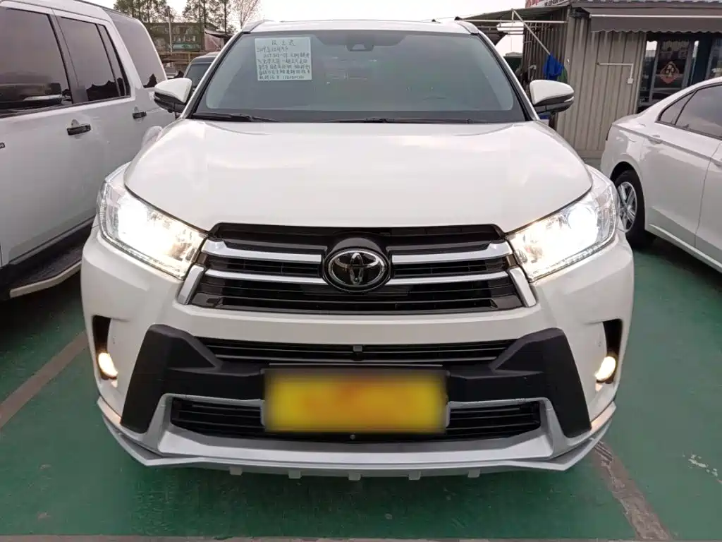 Toyota Highlander 2019