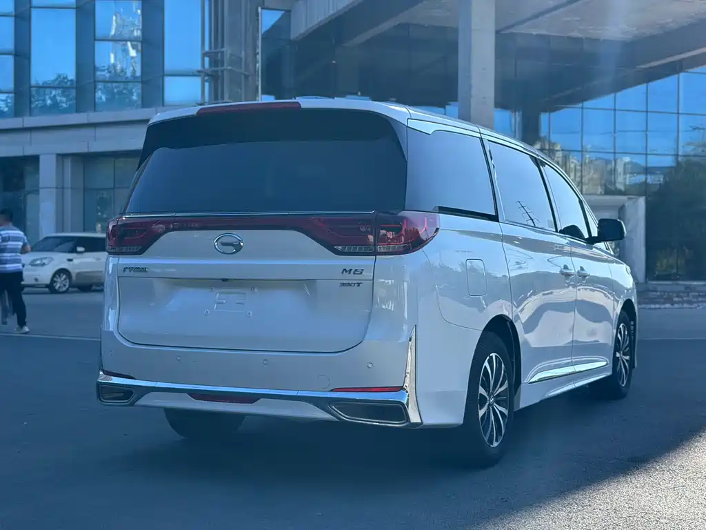 GAC Motor Trumpchi M8 2023 — фото 11