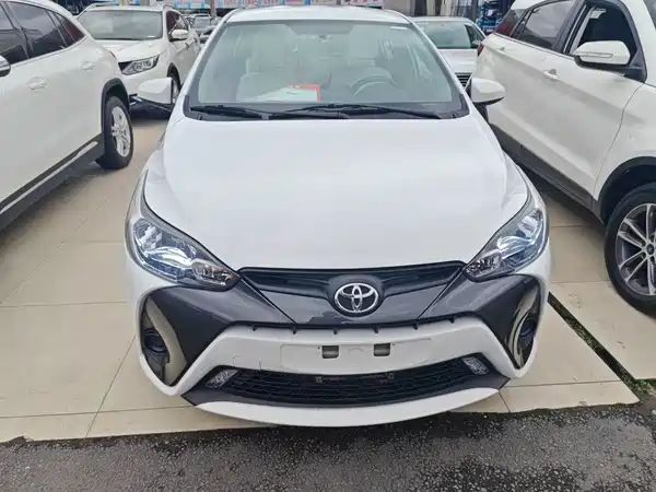Toyota Yaris L 2020