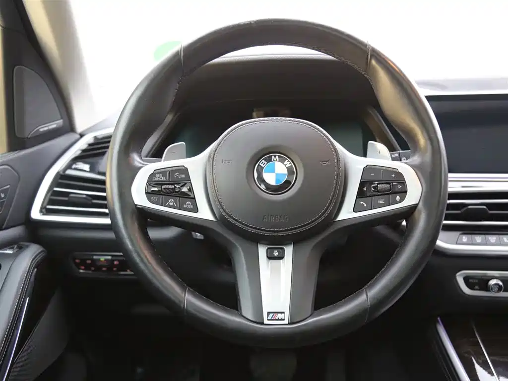 BMW X5 2018 — фото 14