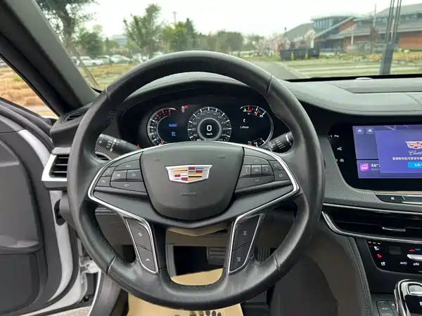 Cadillac CT6 2022