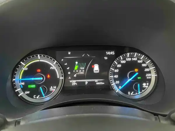 Toyota Crown Kluger 2021