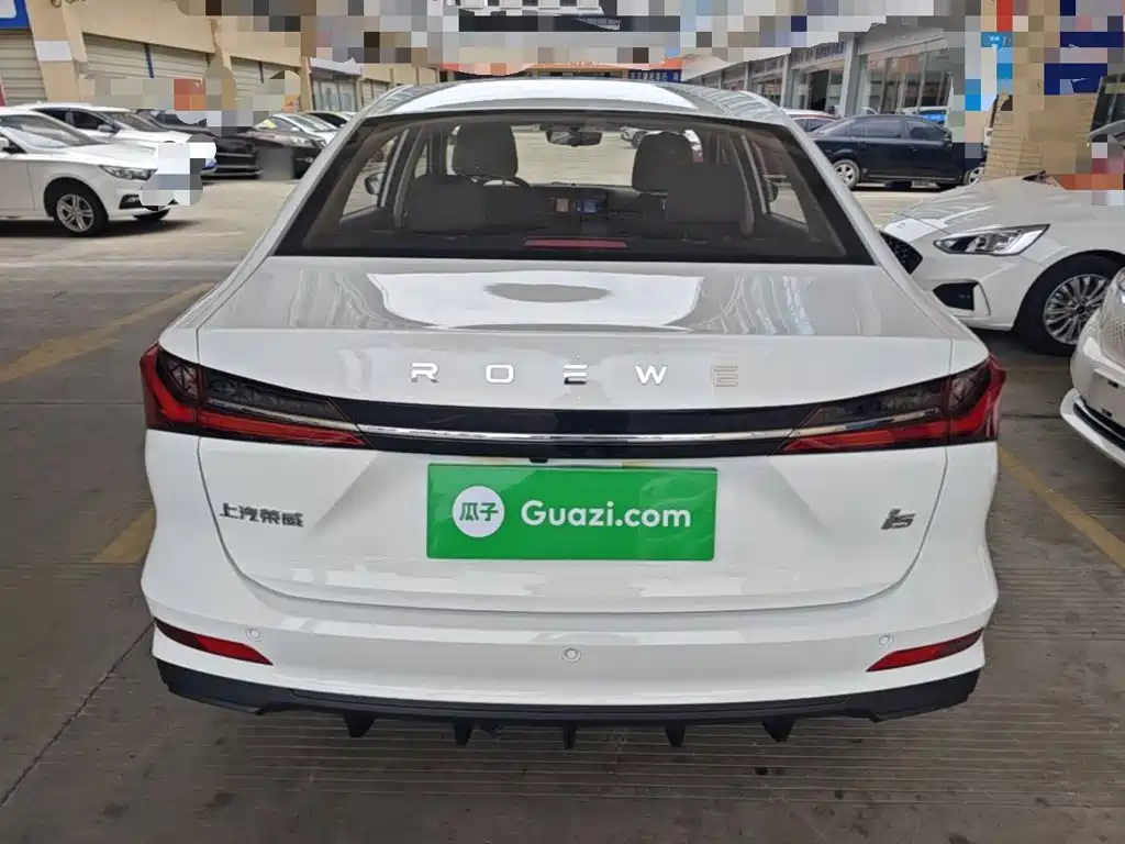 Roewe i5 2025