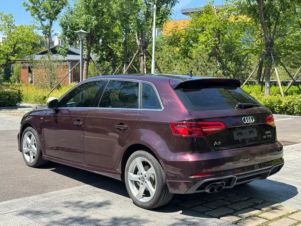 Audi A3 2019 — фото 4