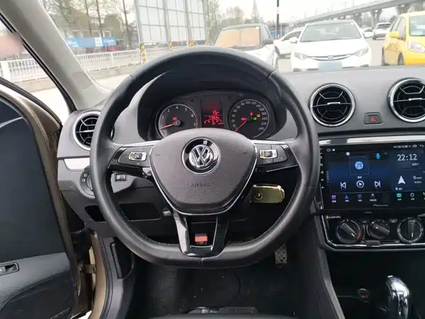 Volkswagen Jetta 2019