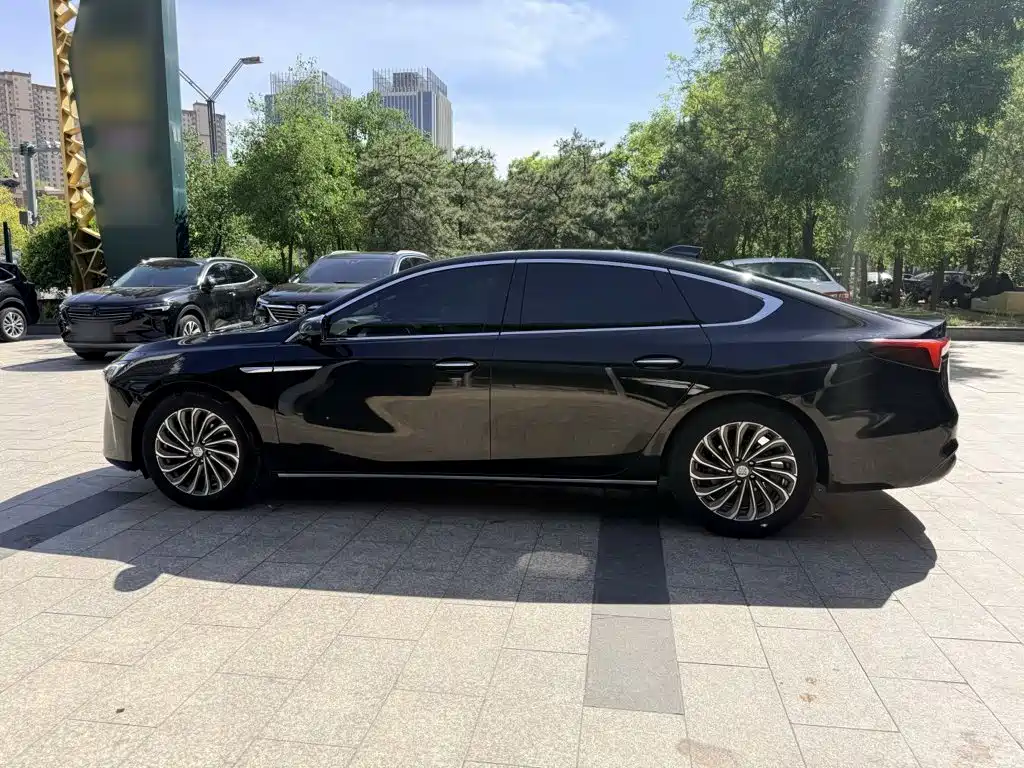 Buick LaCrosse 2024 — фото 11