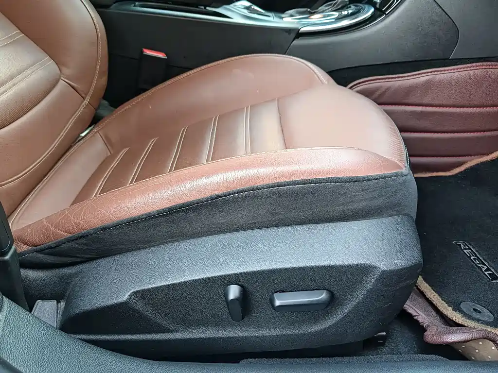 Buick Regal 2013 — фото 13