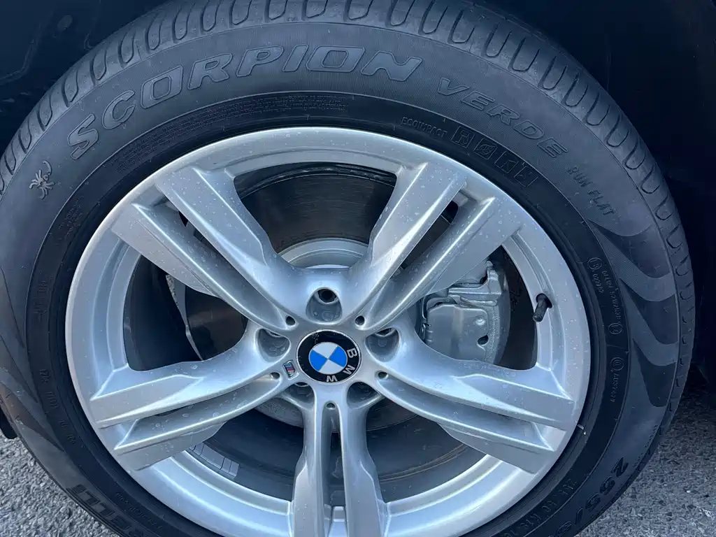 BMW X5 2017 — фото 12