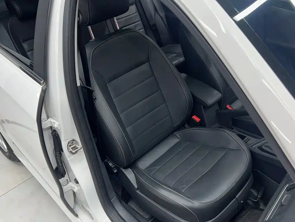Volkswagen Lavida 2020