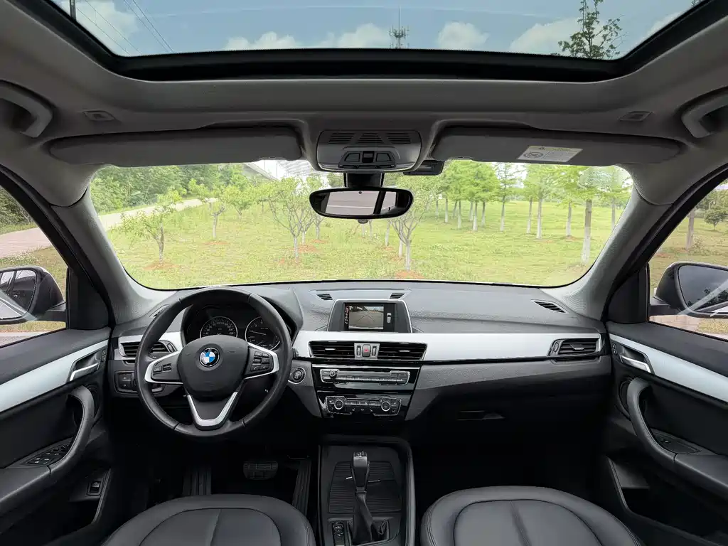 BMW X1 2016 — фото 4
