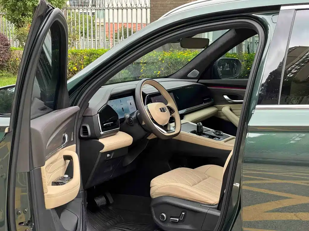 Geely Xingyue L 2024