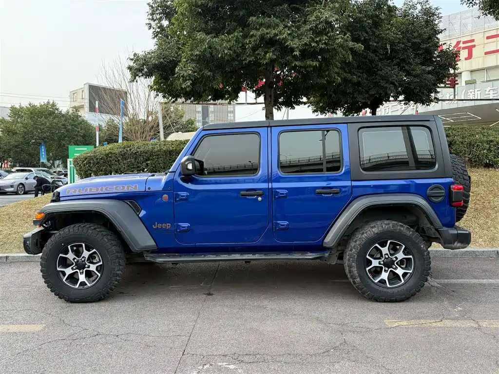 Jeep Wrangler 2020 — фото 3