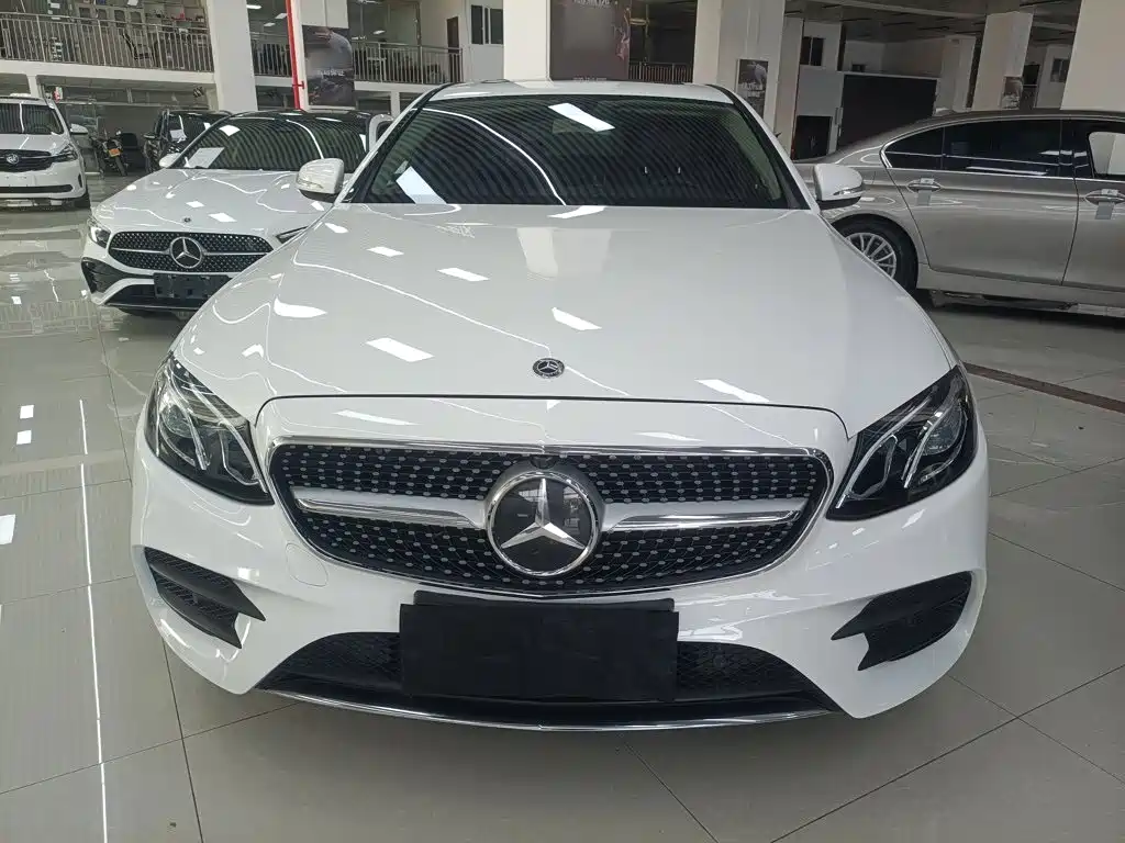 Mercedes-Benz E-Class 2018