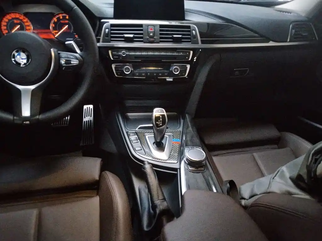 BMW 3 Series 2019