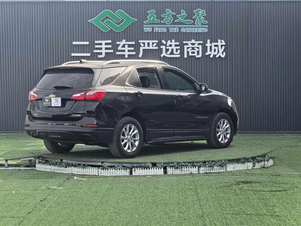 Chevrolet Equinox 2019 — фото 18