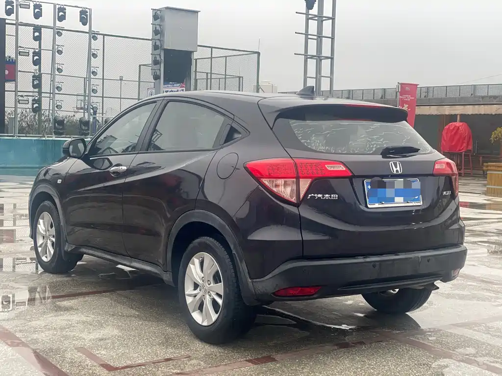 Honda Vezel 2016 — фото 13