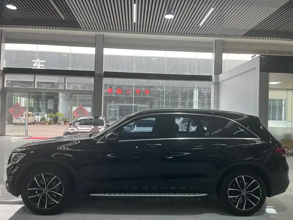 Mercedes-Benz GLC 2021 — фото 3