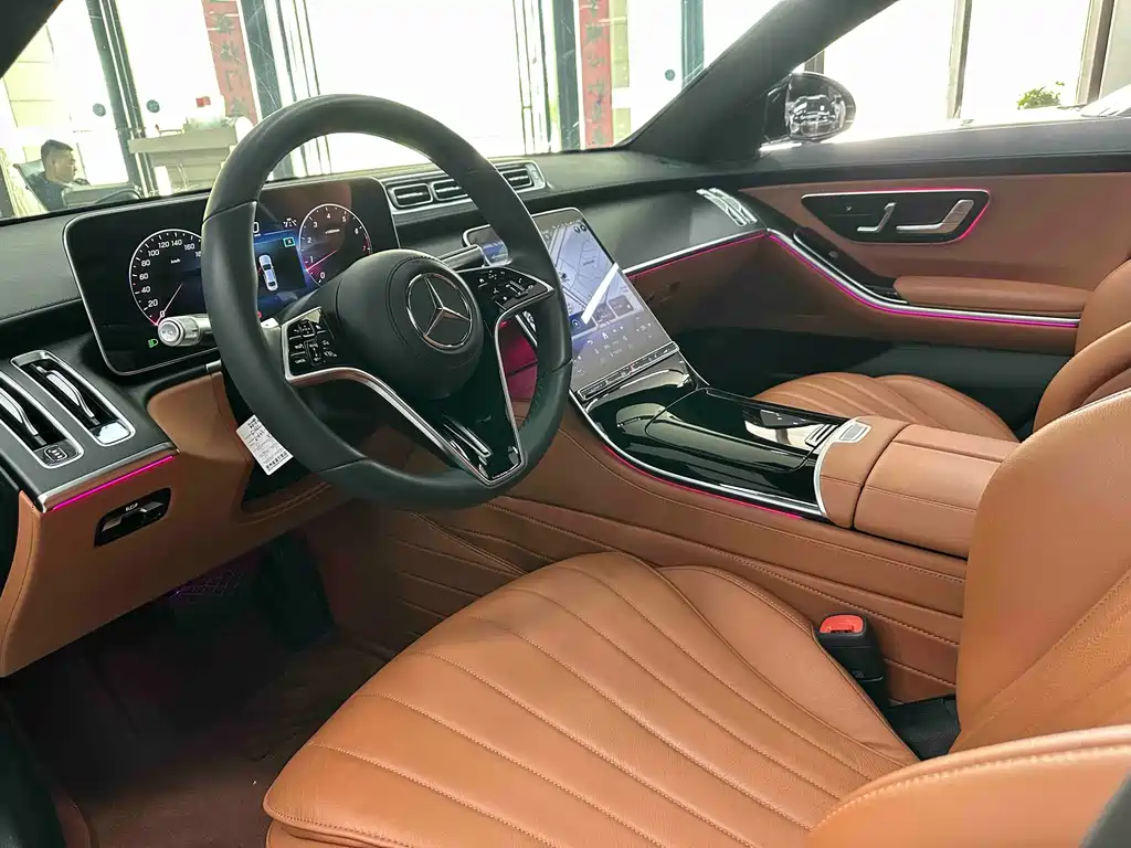 Mercedes-Benz S-Class 2024 — фото 12