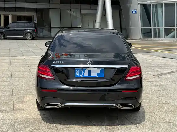 Mercedes-Benz E-Class 2020