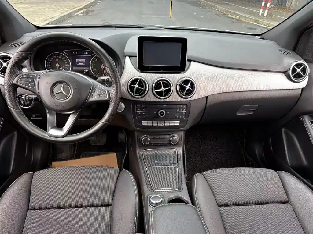 Mercedes-Benz B-Class 2016