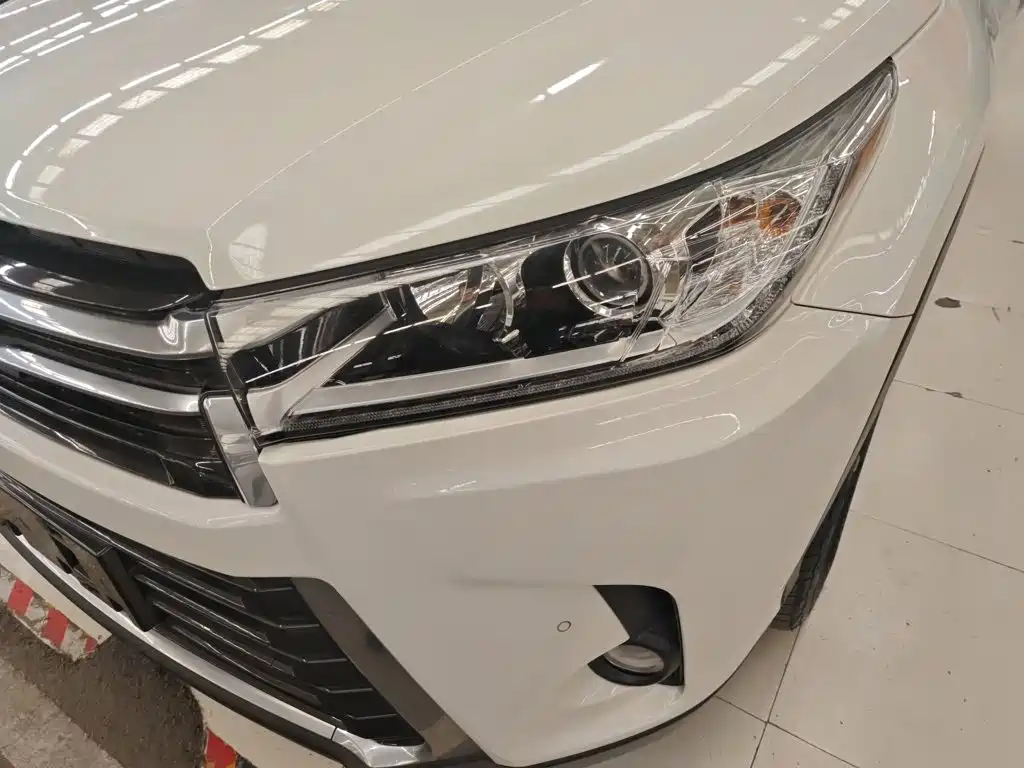 Toyota Highlander 2018