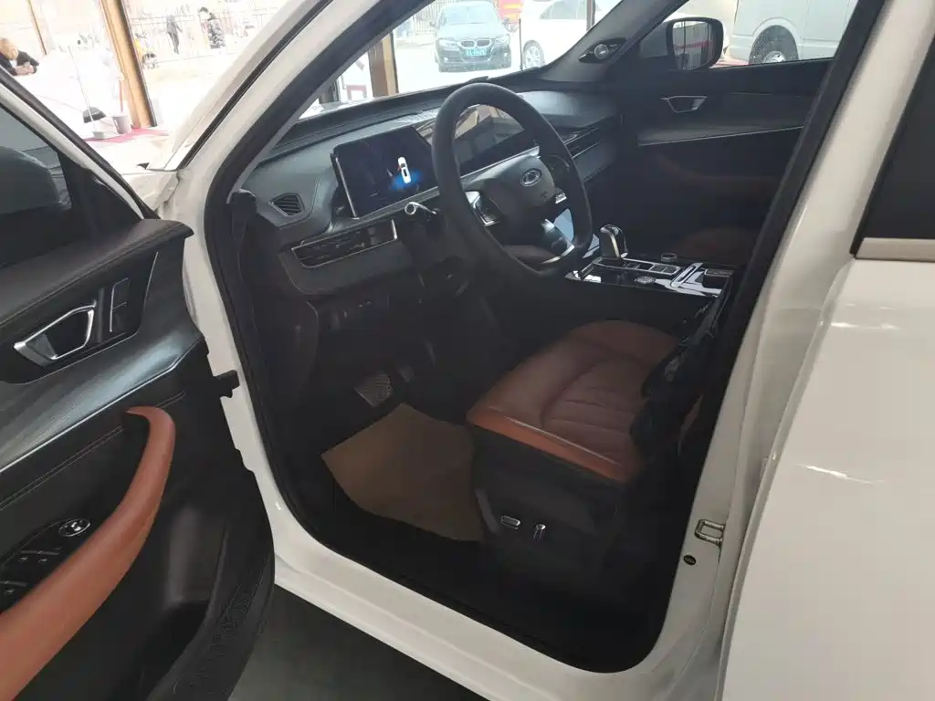 Chery Tiggo 8 PLUS 2021 — фото 15