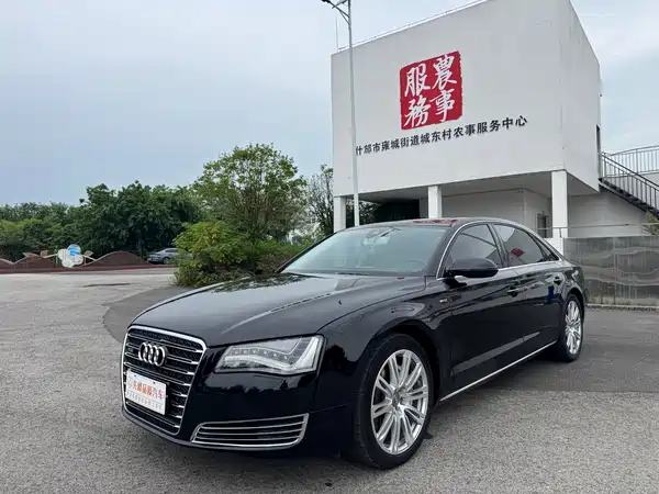 Audi A8 2013