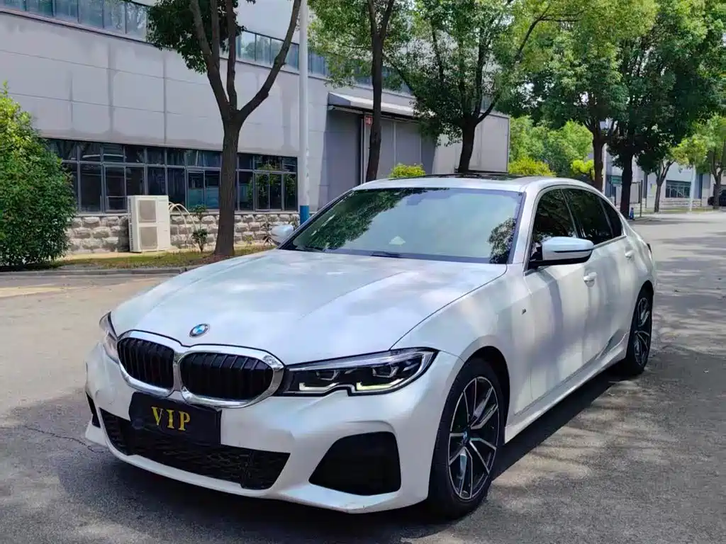 BMW 3 Series 2021