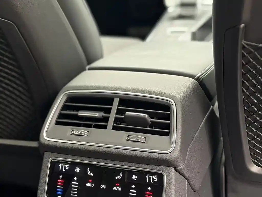 Audi A6L 2021 — фото 10