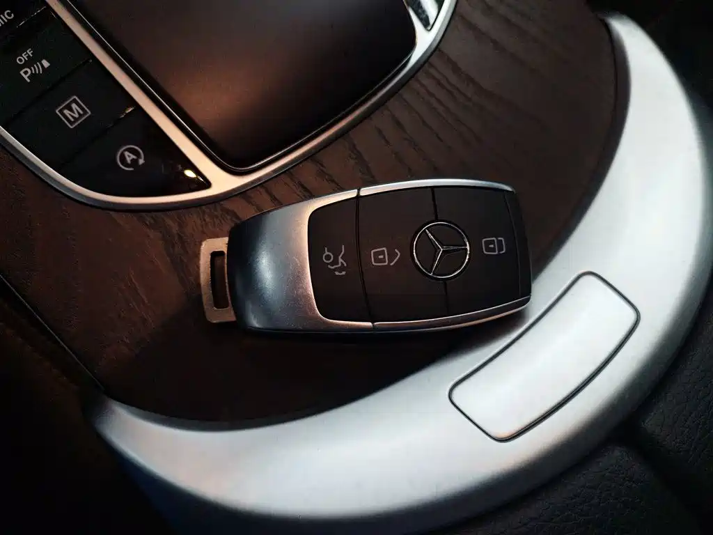 Mercedes-Benz GLC 2021 — фото 9