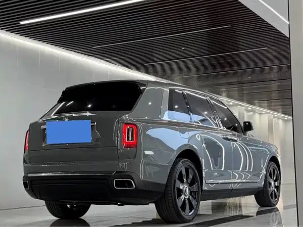 Rolls-Royce Cullinan 2018
