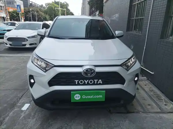 Toyota RAV4 2024