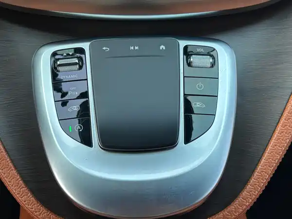 Mercedes-Benz V-Class 2022