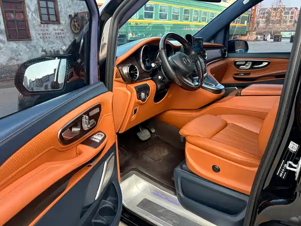 Mercedes-Benz V-Class 2022