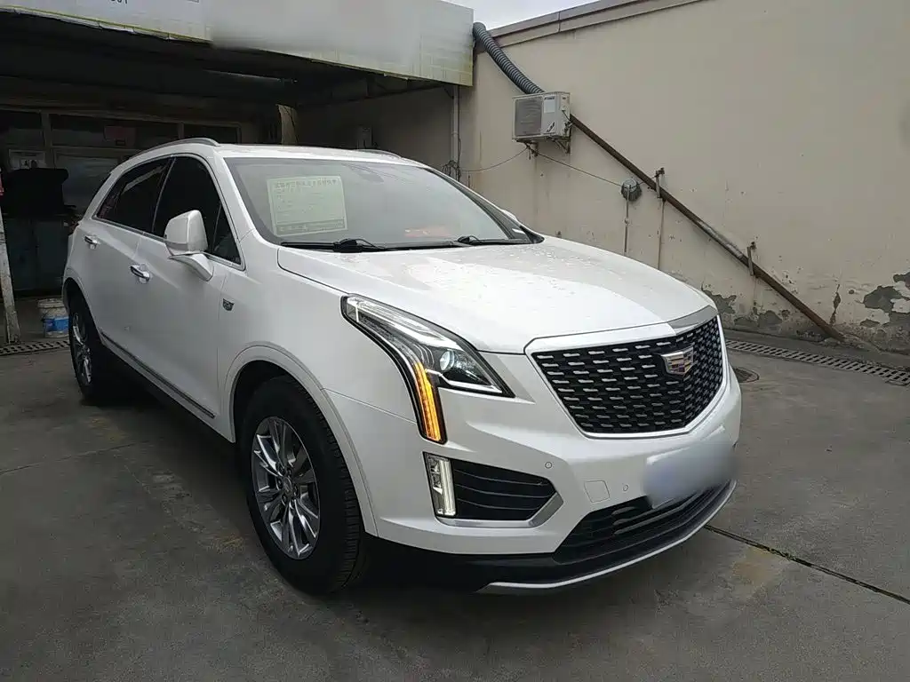 Cadillac XT5 2019 — фото 22