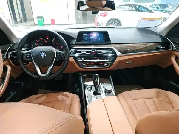 BMW 5 Series 2018