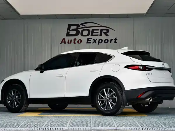 Mazda CX-4 2023