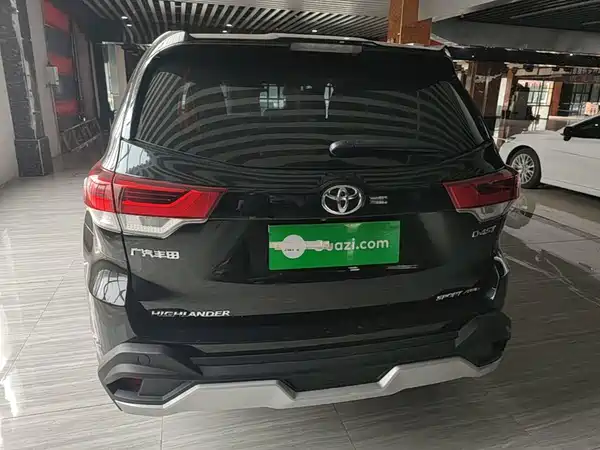 Toyota Highlander 2020