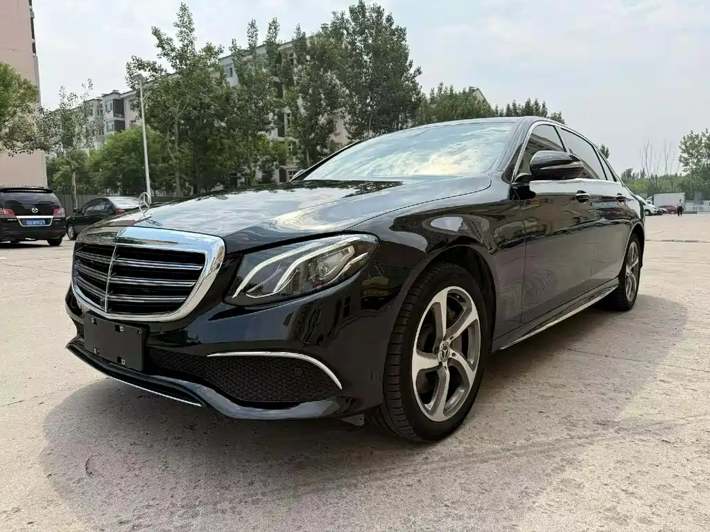 Mercedes-Benz E-Class 2018 — фото 3
