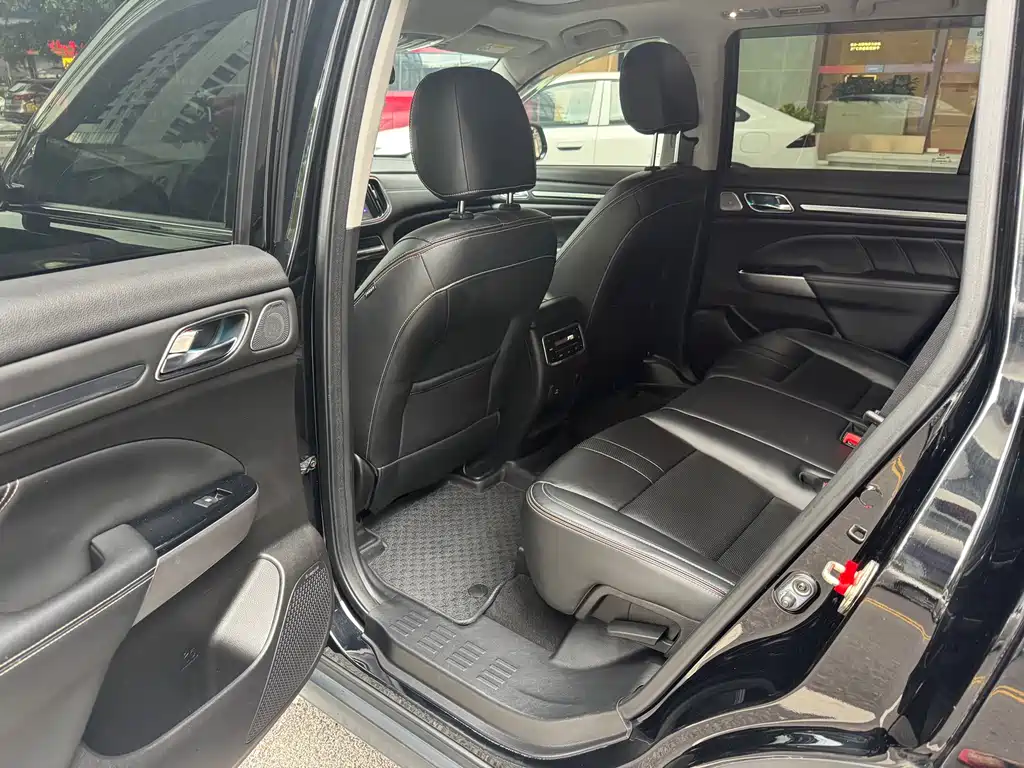 GAC Motor Trumpchi GS8 2020 — фото 15